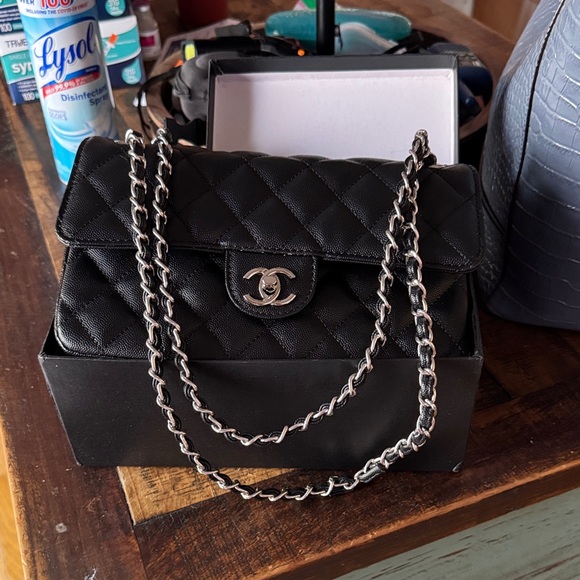 CHANEL Black Quilted Flap Shoulder Bag with Silver Hardware - Picture 2 of 8